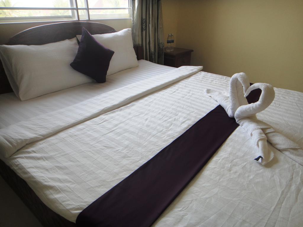 Khemra I Guesthouse Kampot Room photo